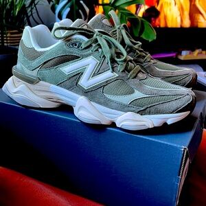 New Balance Lifestyle 9060 Green 9M 10,5W